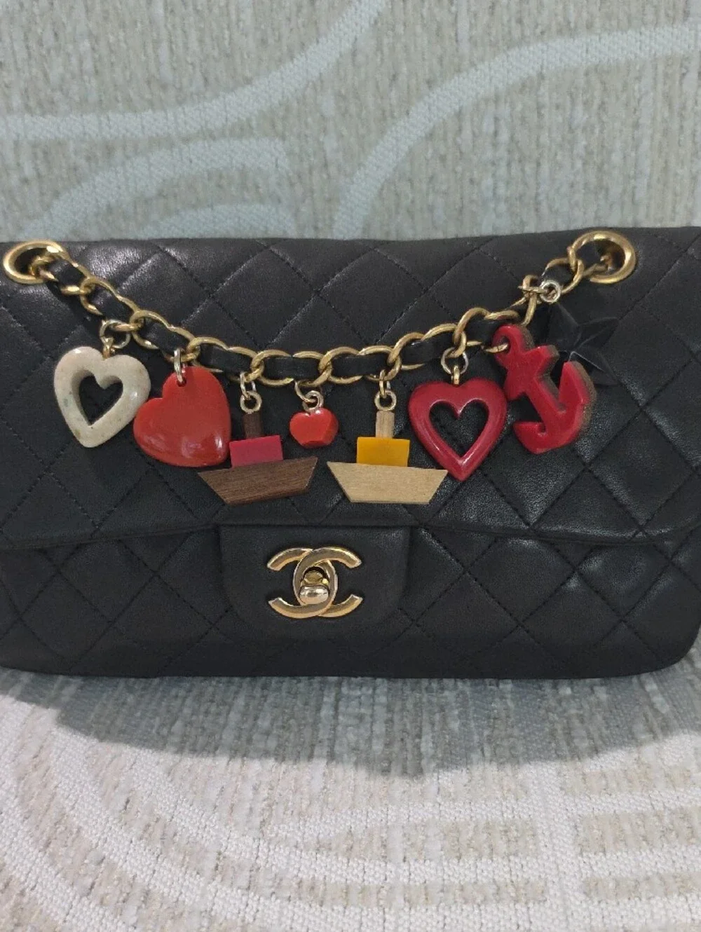 CHANEL ValentineBlack Quilted Leather Shoulder Bag with Charm Chain